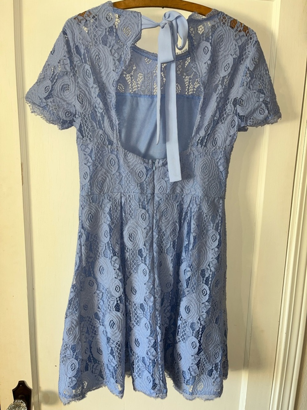 Francesca's Light Periwinkle Lace Overlay Dress L - Picture 3 of 7
